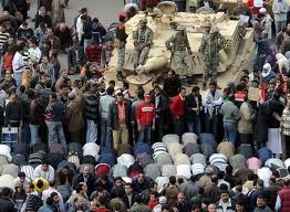 ការធ្វើបាតុកម្មធំឆ្ពោះទៅវិមានរដ្ឋសភាអេហ្ស៊ីប។